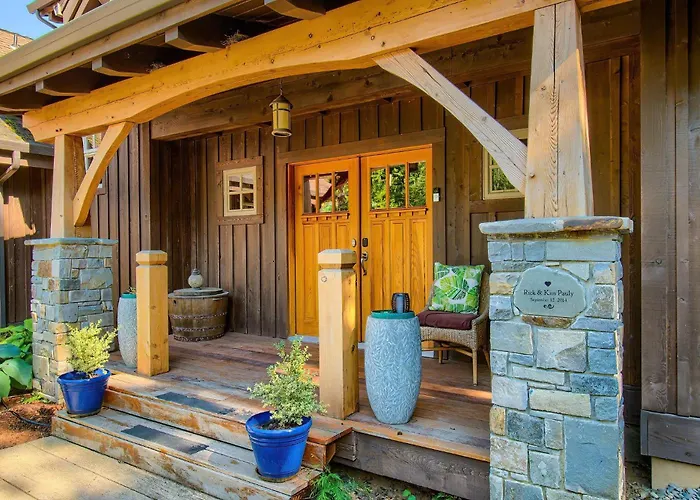 Maple Hill Lodge